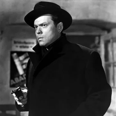 Classic film noir from 1939, starring the legendary Orson Welles.